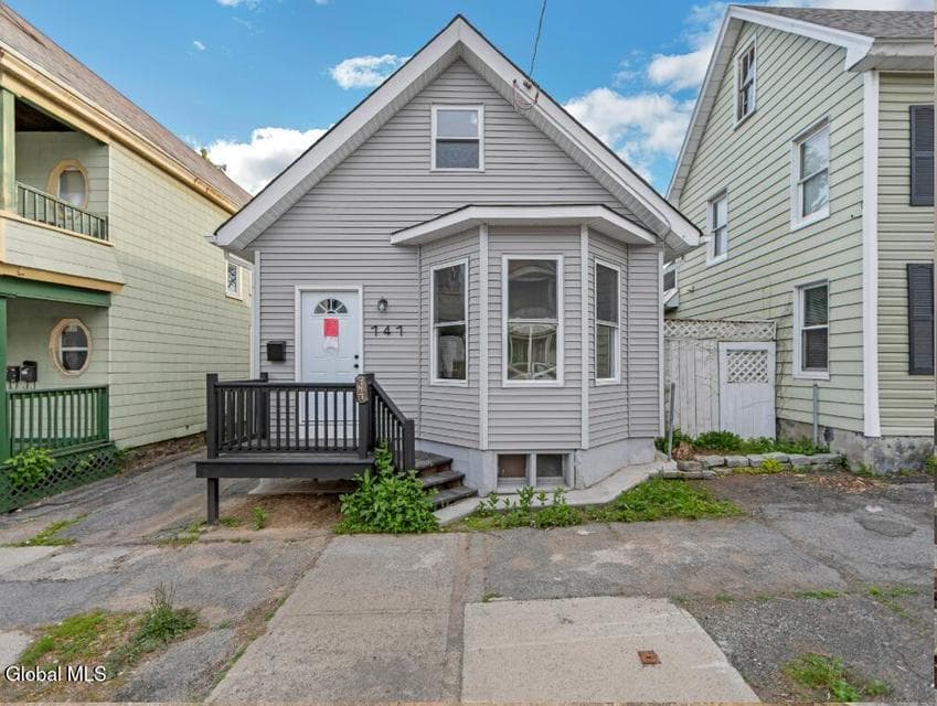 747 Eastern Avenue, Schenectady, NY 12308, photo 1