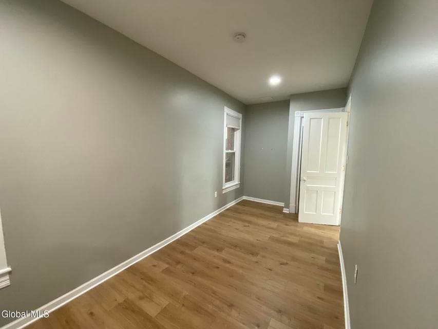306 3rd Street, photo 4