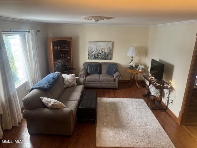 35 Excelsior Avenue, photo 4