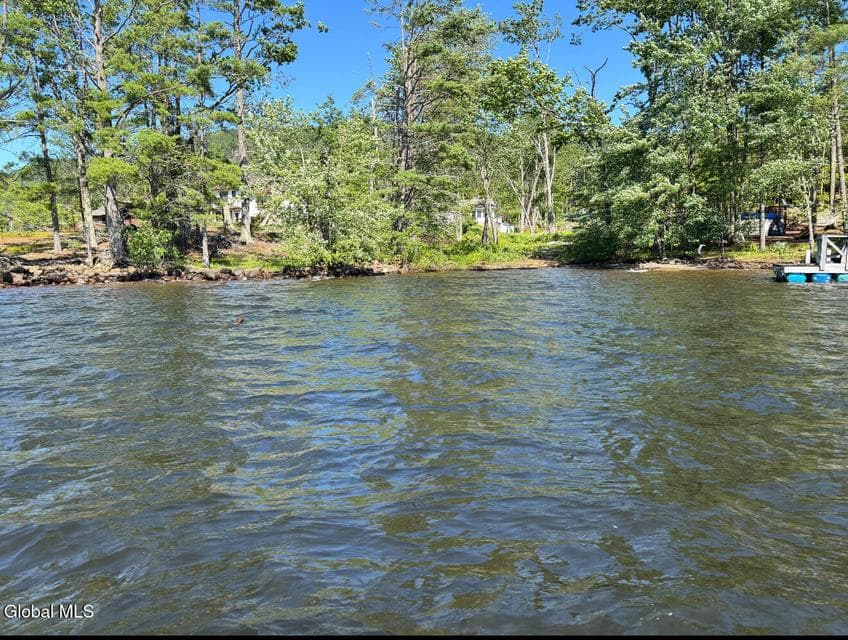 1569 S Shore Road, photo 1