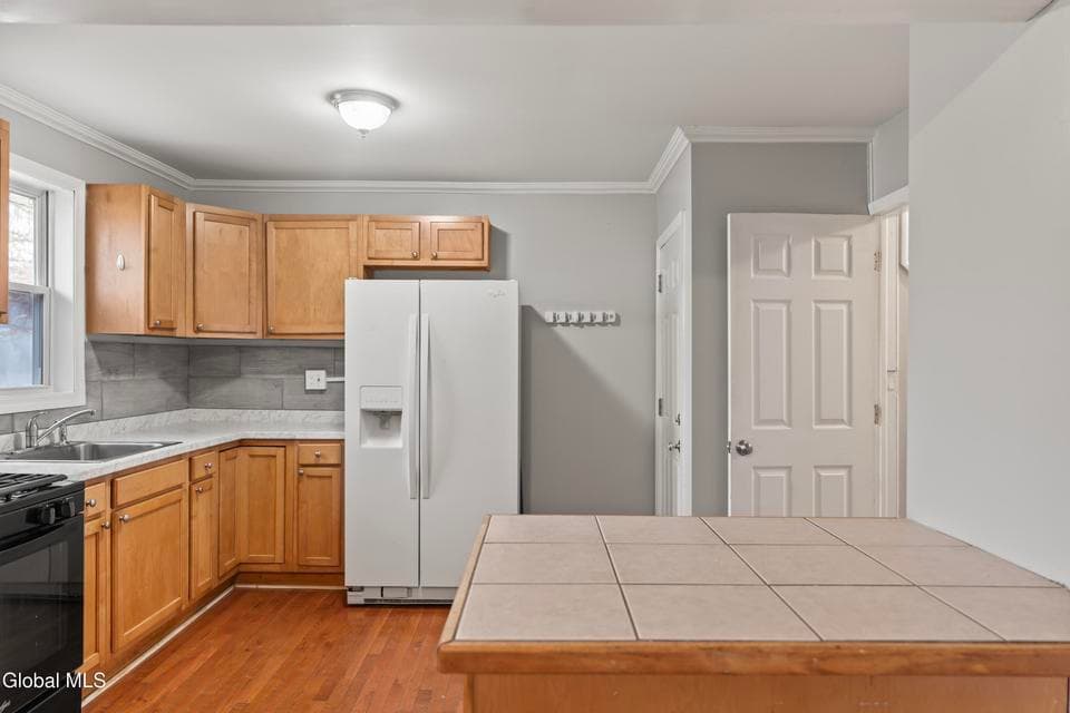 12 Arcadia Court, Colonie, NY 12205, photo 4