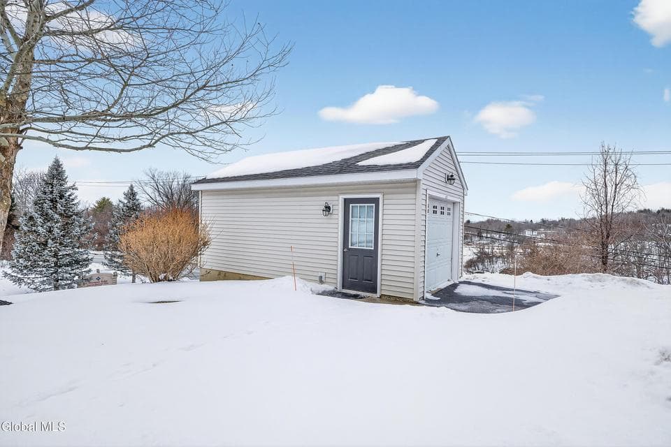 205 N Ridge, photo 4