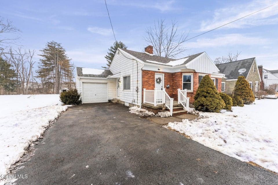 189 Sunnyside Road, photo 5