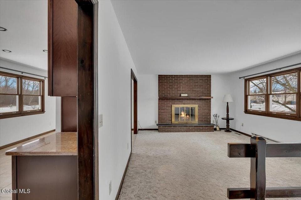 31 Tanners Lane, photo 3