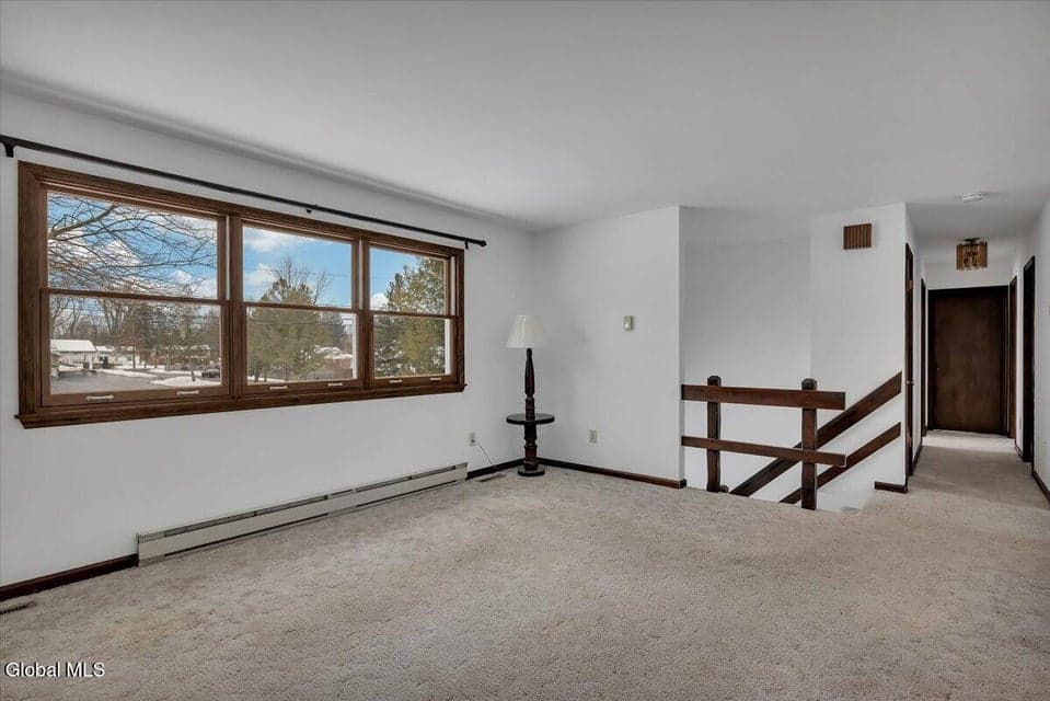 31 Tanners Lane, photo 5