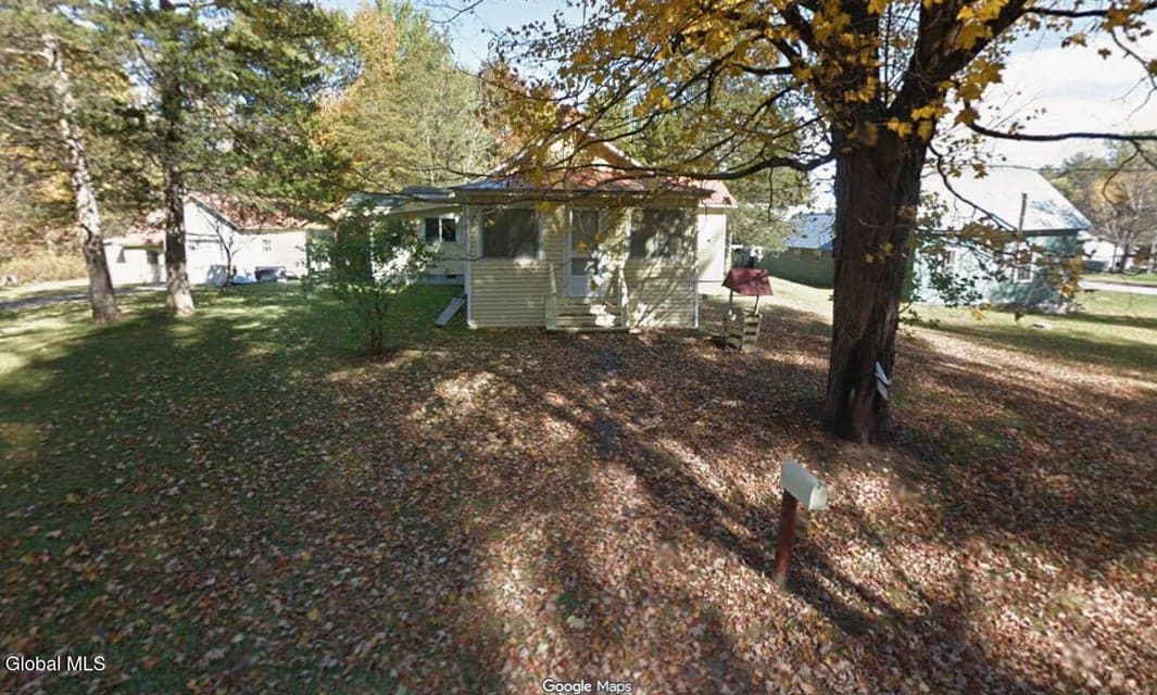 6 Bull Rock Road