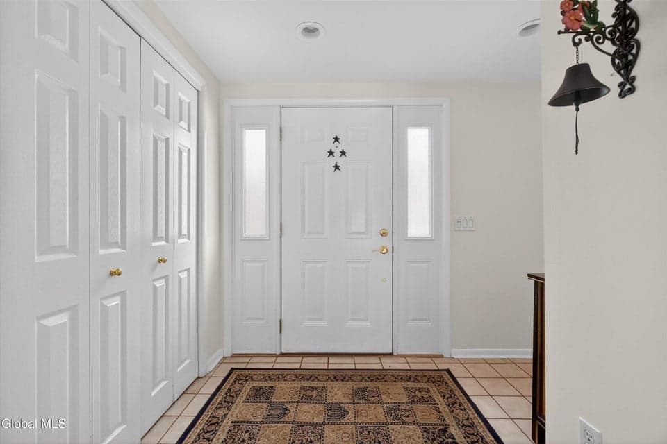 3 Heidis Path, photo 2