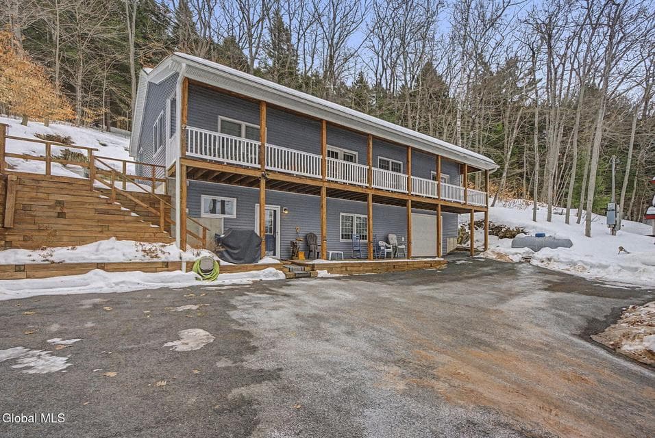 2018 S Shore Road, photo 2