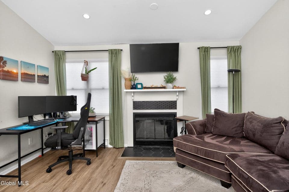 7 Cromwell Drive, photo 4