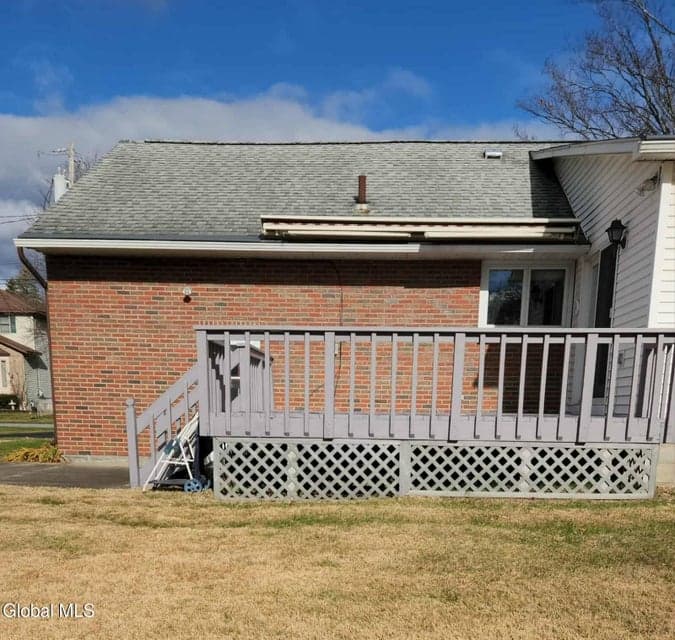 53 Niskayuna Street, photo 4