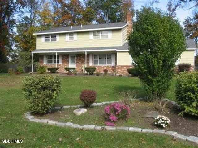 11 Sugar Plum Ridge, photo 1