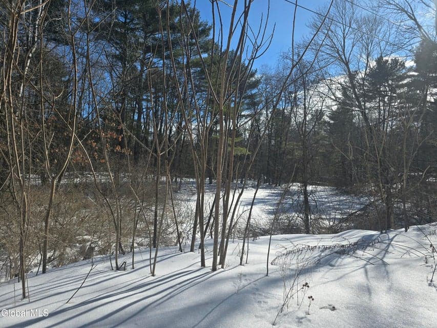 674 Lily Pond Road, photo 2