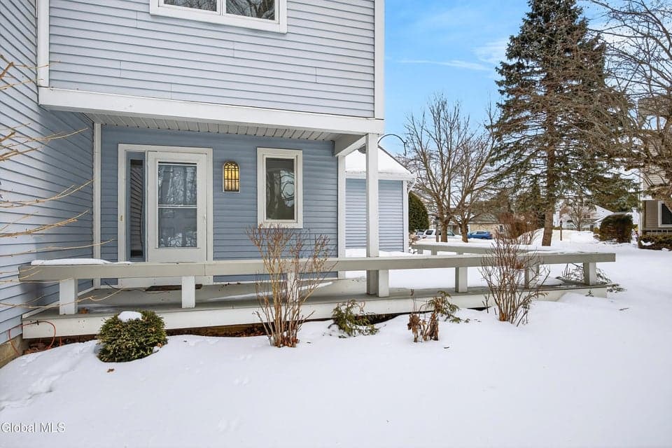 73 Pepper Lane, Greenfield, NY, photo 2