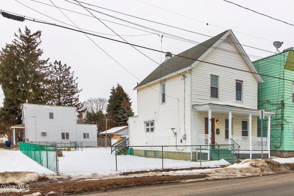 133 Bridge Avenue, Cohoes, NY 12047, photo 1