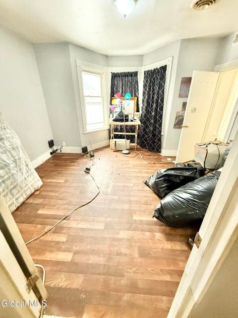 11 Mynderse Street, Schenectady, NY, photo 4