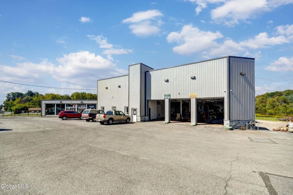 511 N Perry Street, photo 4