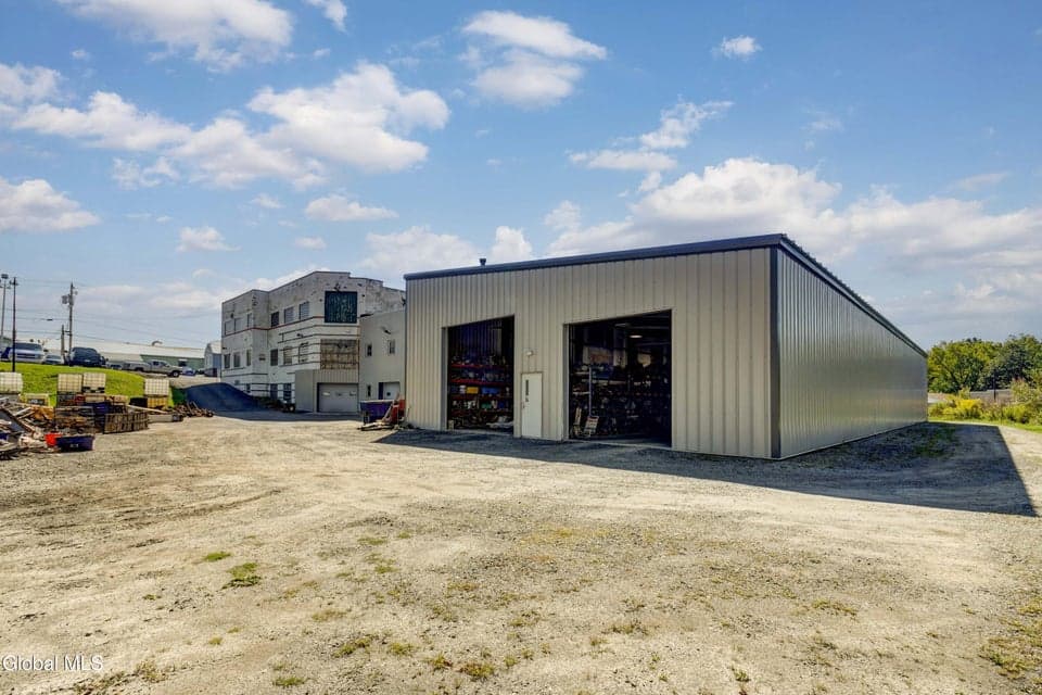 511 N Perry Street, photo 5