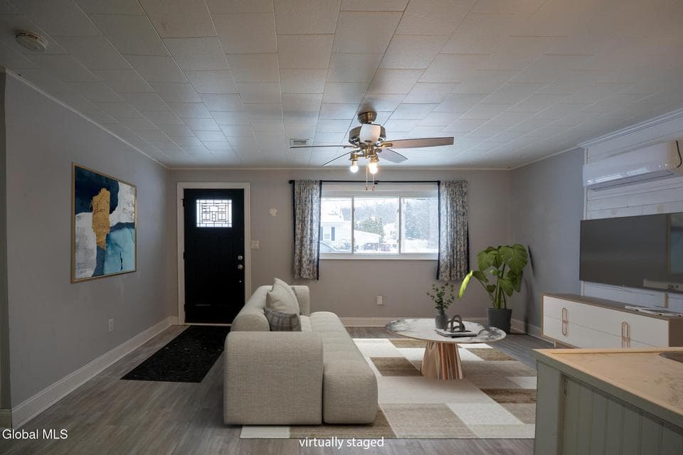 11 Rhode Island Avenue, photo 5
