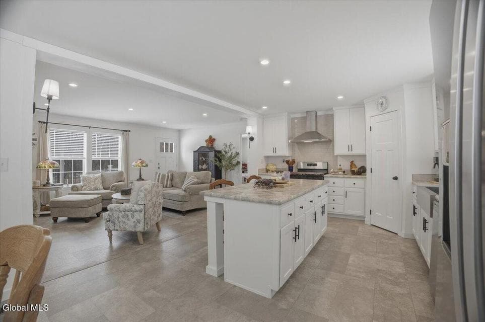 68 Gronczniak Road, photo 5