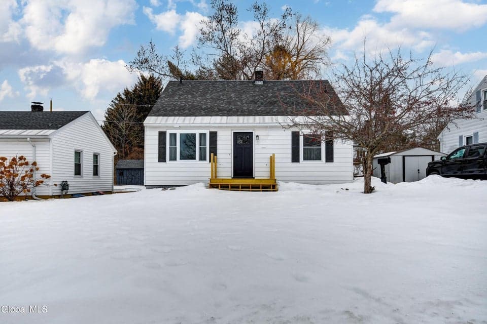 12 Christman Place, photo 1