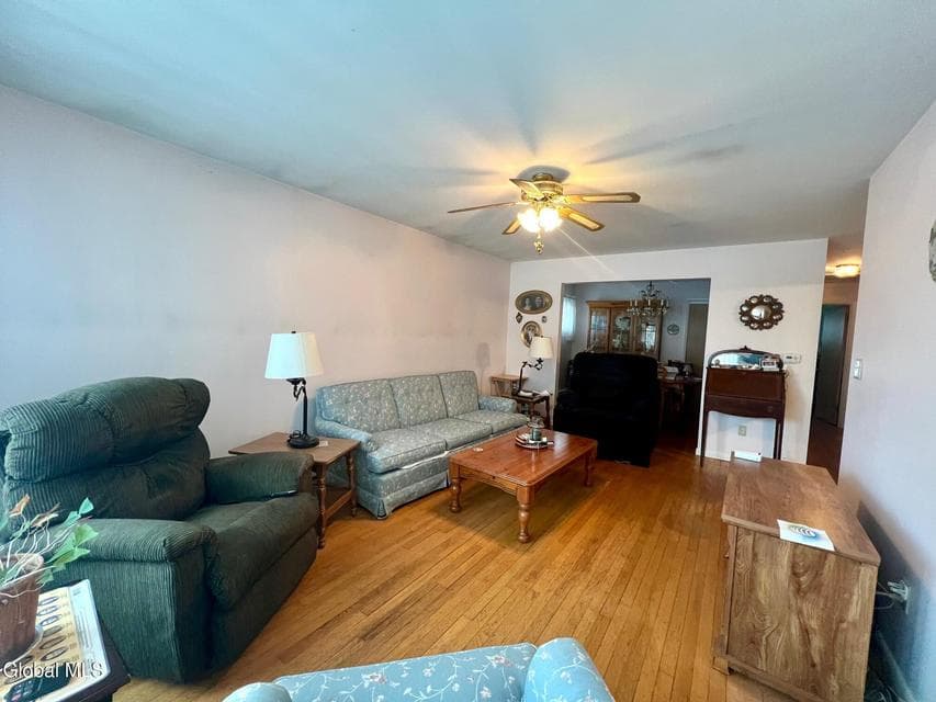 11 Westford Street, photo 4