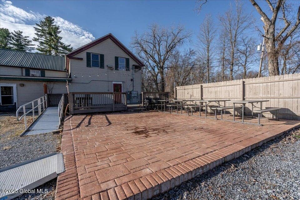 42 Old Schuylerville Road, photo 3