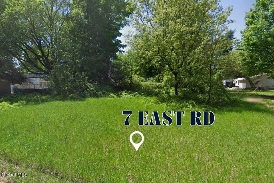 7 E Road, photo 1