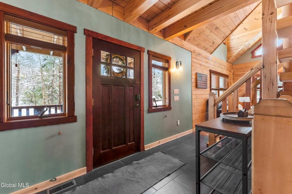 26 Shallow Beach Road, photo 4