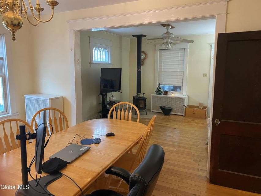 1146 Dean Street, photo 5