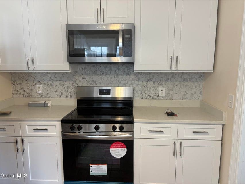 616 Kenwood Avenue, photo 3
