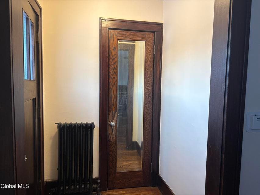 616 Kenwood Avenue, photo 1