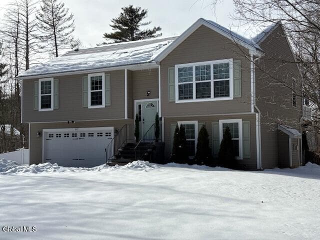 647 Pearse Road, photo 3