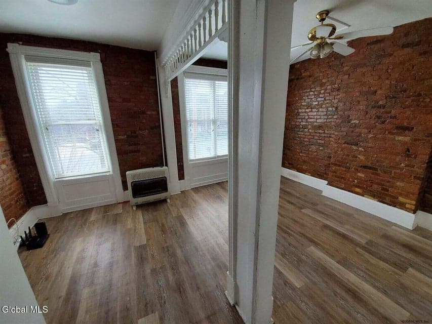 397 Washington Avenue, photo 5