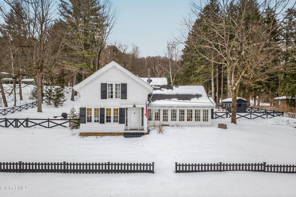 46 Collins Street, Hillsdale, NY, photo 3