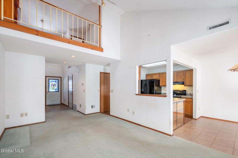 641 Top Ridge Drive, Guilderland, NY, photo 5