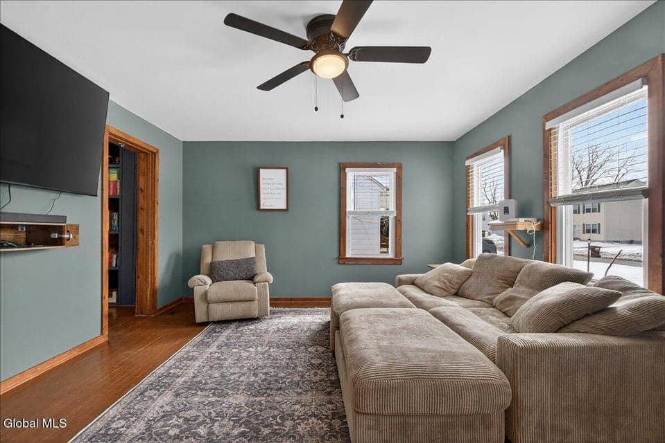 1221 Vinewood Avenue, photo 5