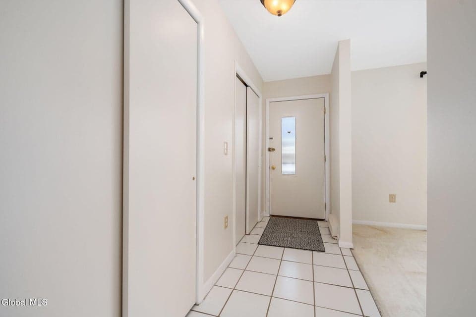 40 Olympian Drive, photo 5
