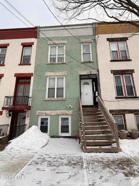 397 Washington Avenue, photo 1