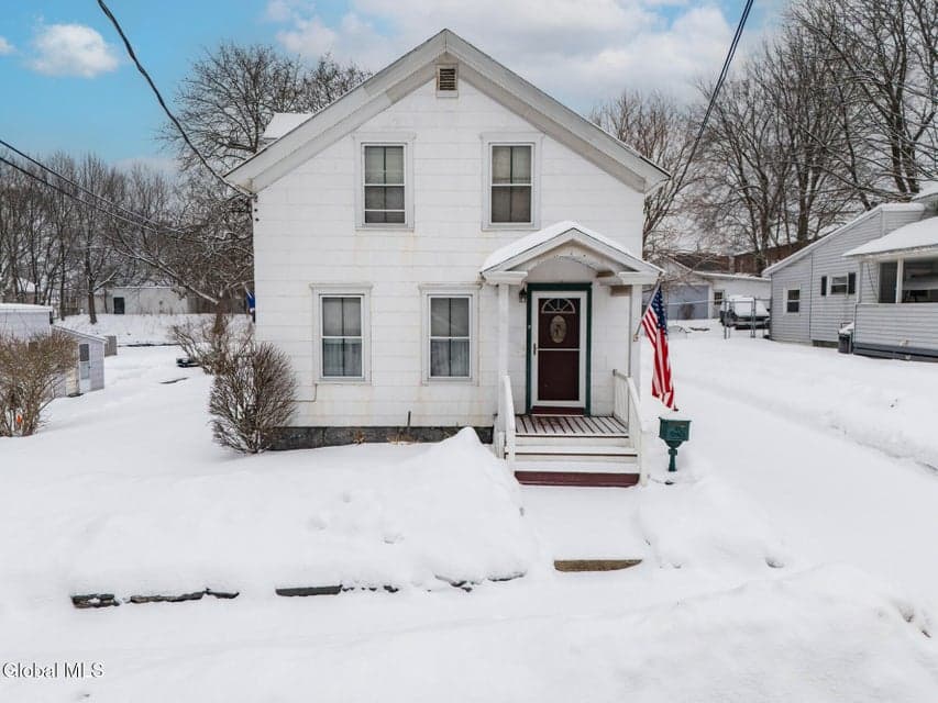 9 Fairview Street, photo 1