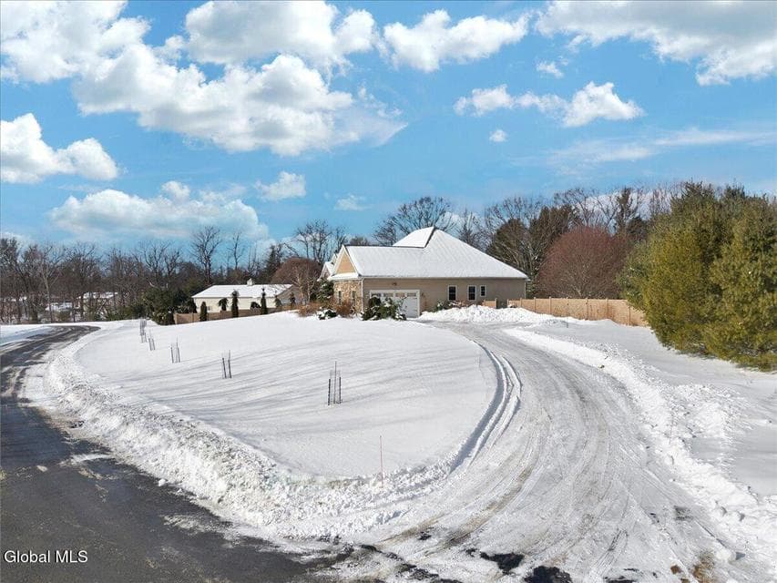 21 Estate Drive, Schodack, NY, photo 5