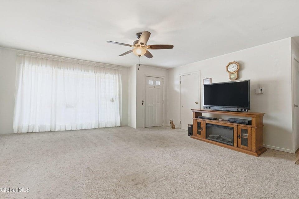 17 Echo Lane, Warrensburg, NY, photo 3