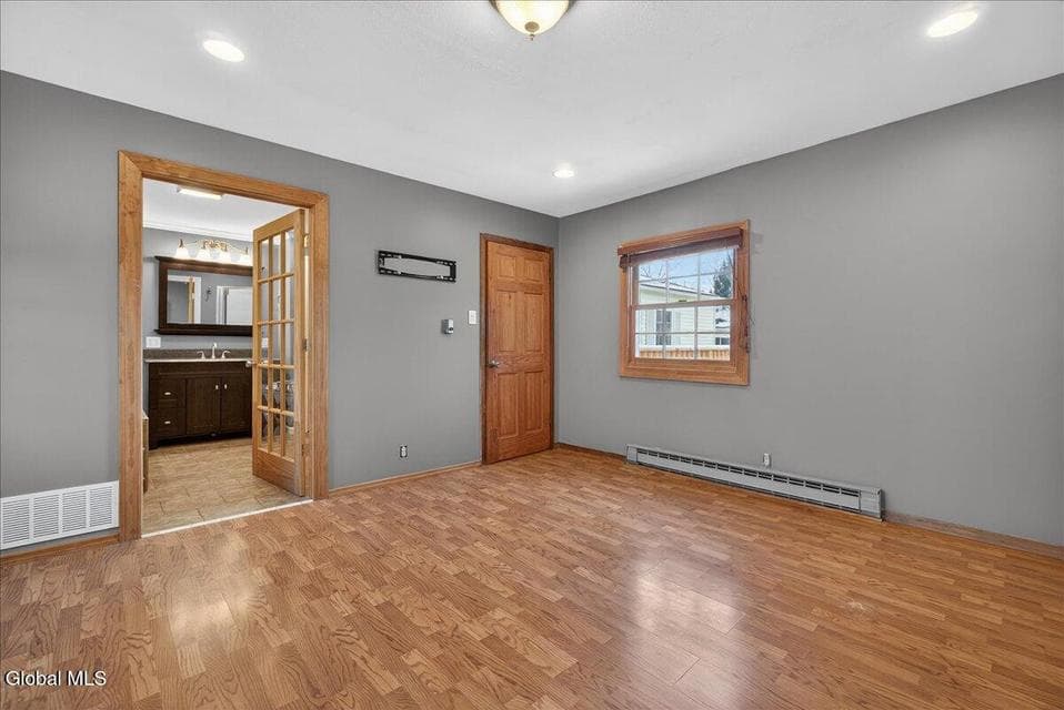 31 Amelia Drive, Colonie, NY, photo 5
