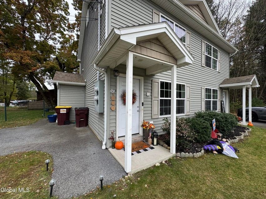 243 Luzerne Road, Queensbury, NY, photo 3