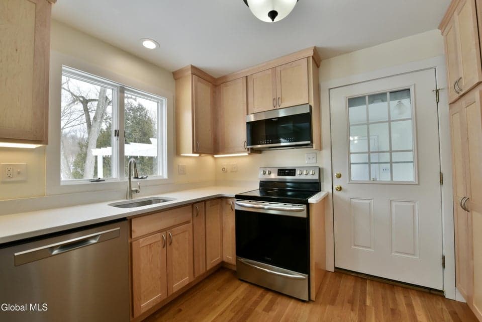 29 Washington Avenue, photo 5