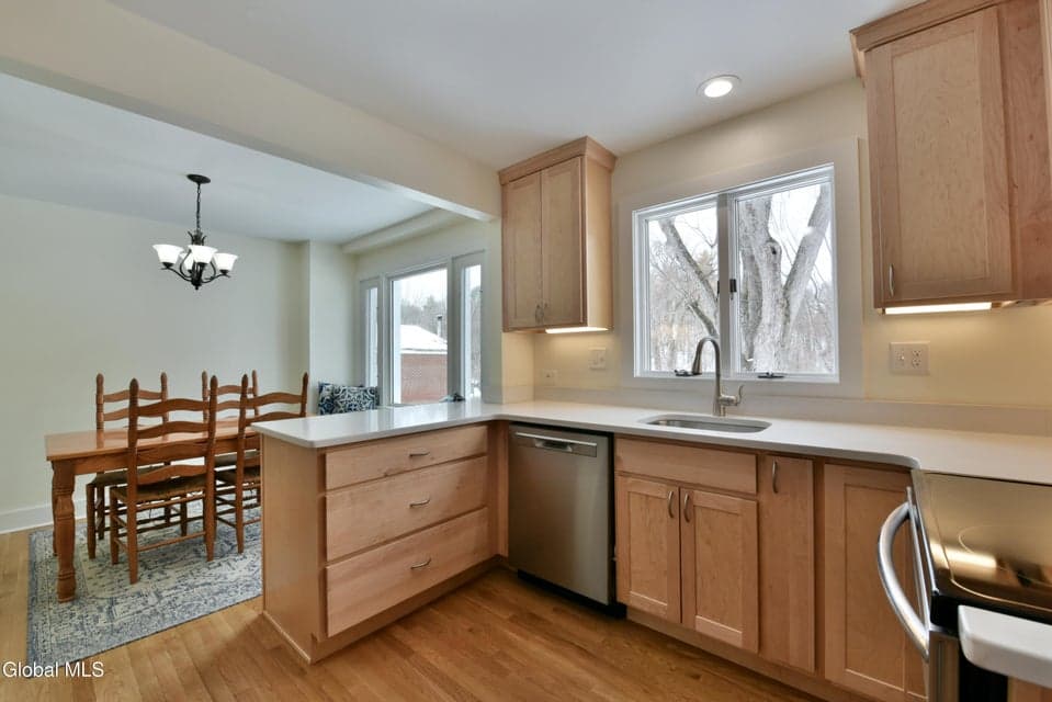 29 Washington Avenue, photo 4