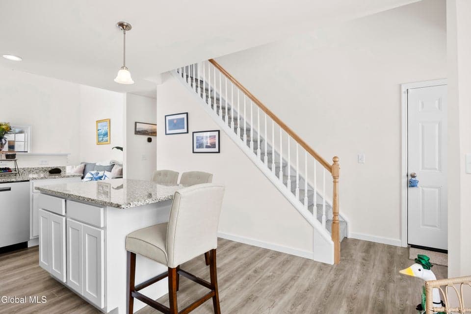 27 Paar Way, photo 3