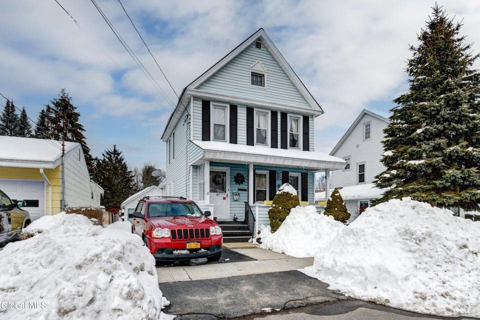 121 E Fourth Avenue, photo 1