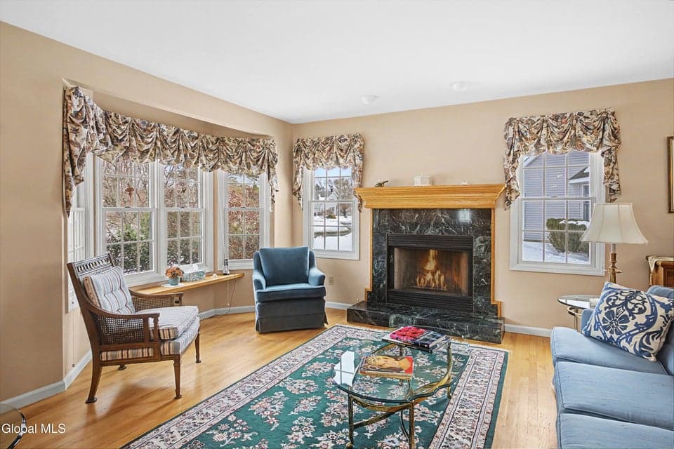 2410 Parkville Place, Niskayuna, NY 12309, photo 4