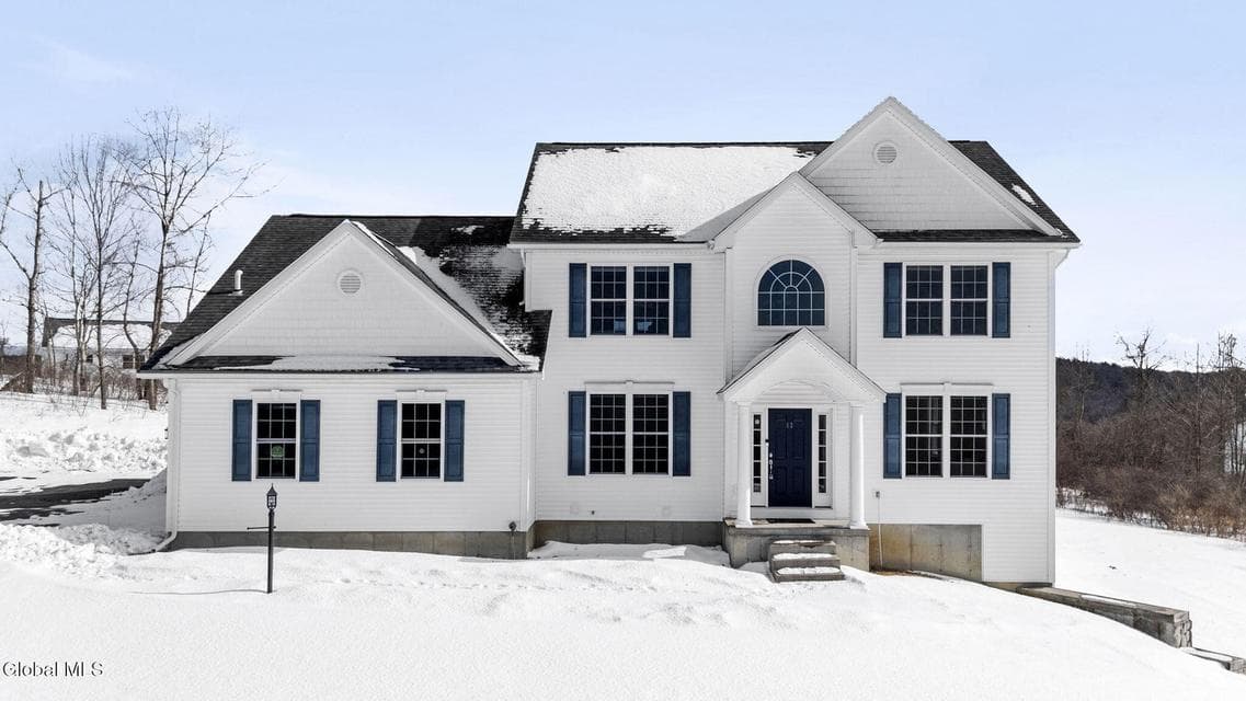 62 Park Ridge Drive, photo 1