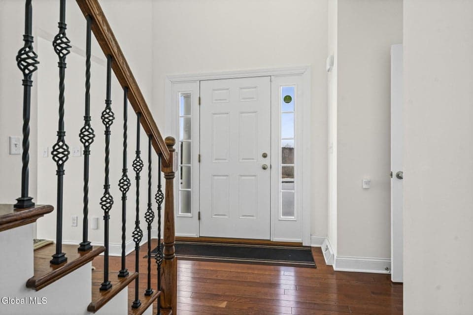 62 Park Ridge Drive, photo 4